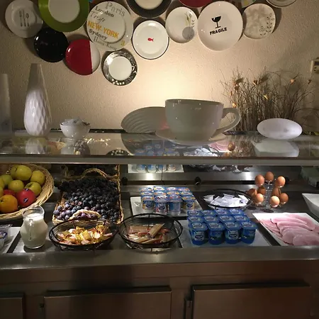 & Restaurant Heliotel 2*