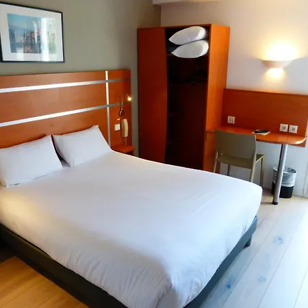 & Restaurant Heliotel 2* Монферье-сюр-Ле