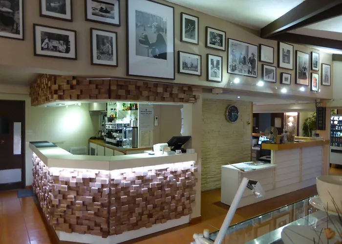 Otel & Restaurant Heliotel Montferrier-sur-Lez